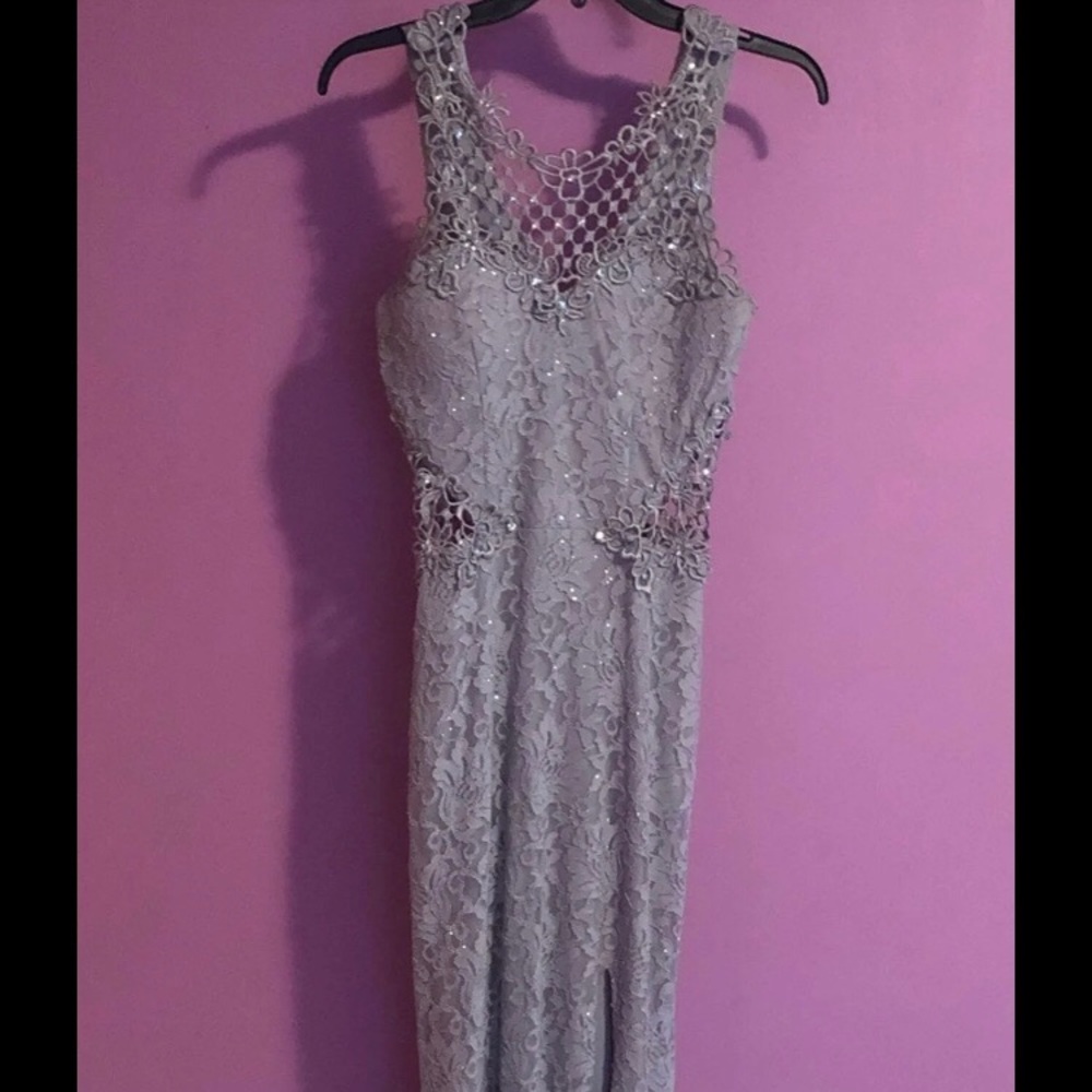 Juniors prom dress